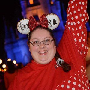 Meet your Posher, Necia